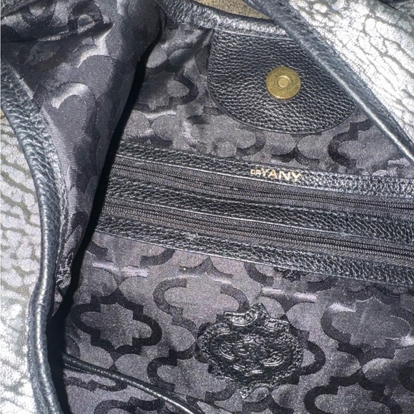 Black and silver soft leather purse $150 - Picture 5 of 5